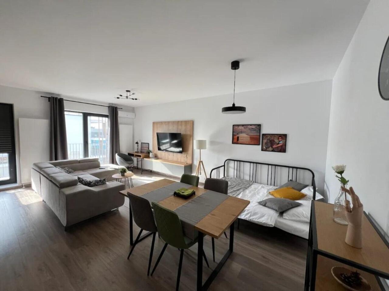 High-Rise Luxury Apartment With Free Parking Bucarest Exterior foto