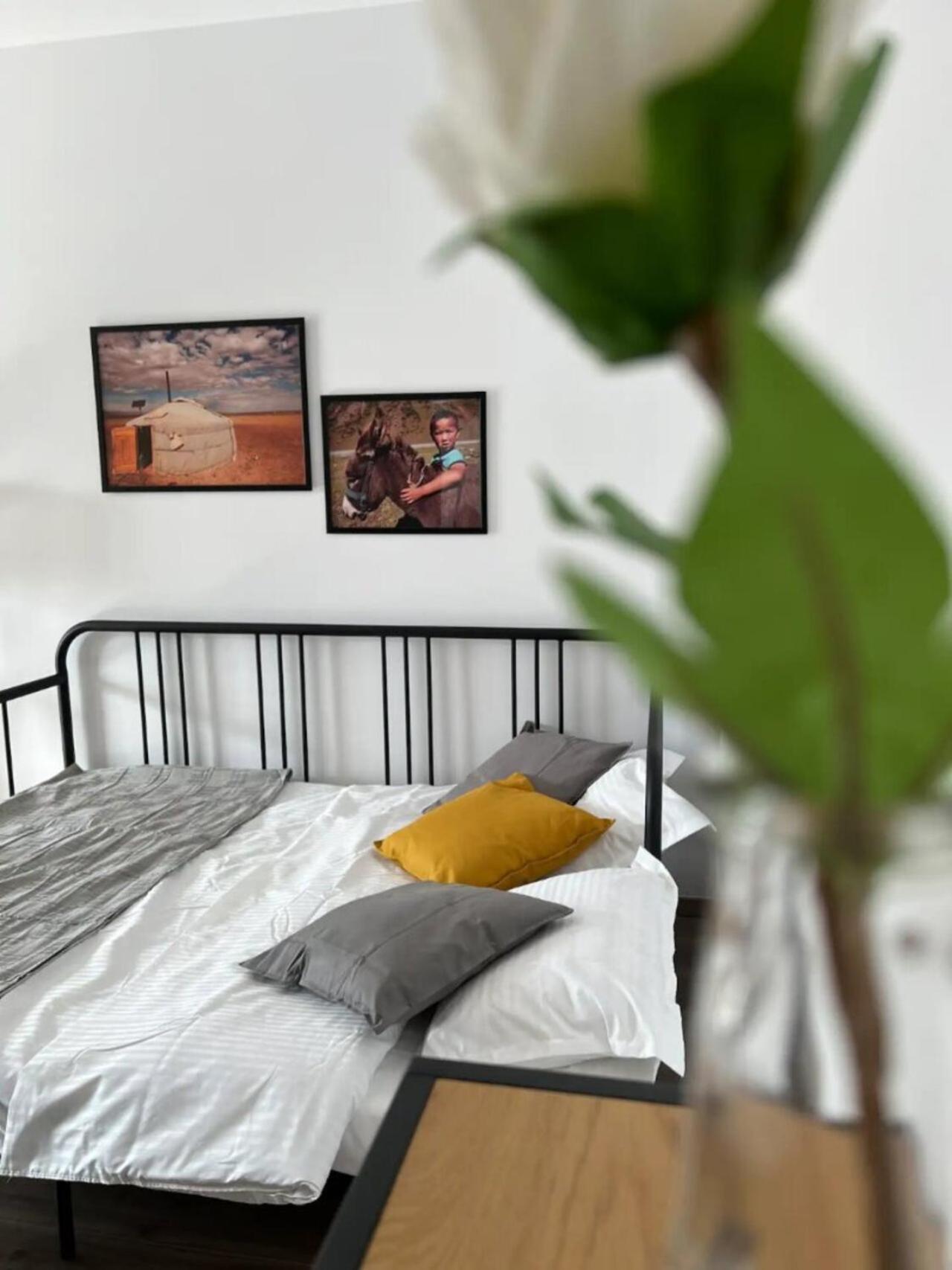 High-Rise Luxury Apartment With Free Parking Bucarest Exterior foto